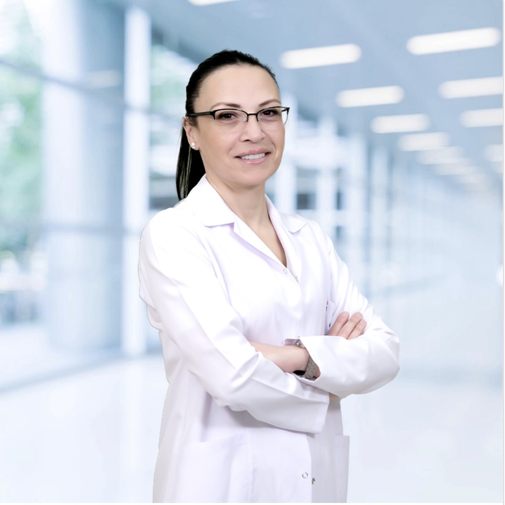 Elif Esra UYAR
